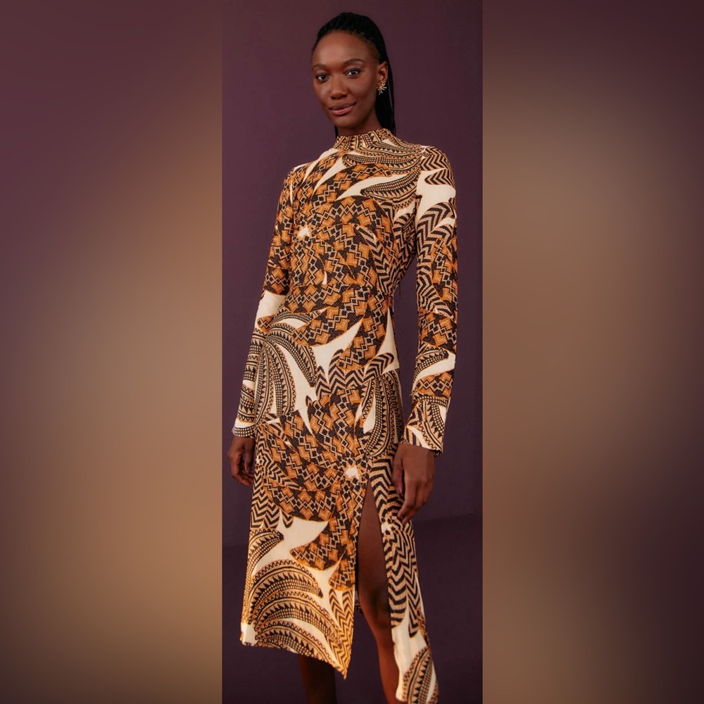 FARM Rio Sand Yawanawa Vanahu Lenzing™ Ecovero™ Viscose Midi Dress